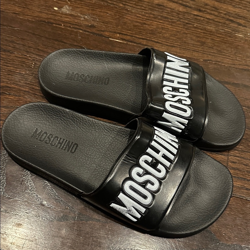 MOSCHINO SLIDES - Picture 3 of 5